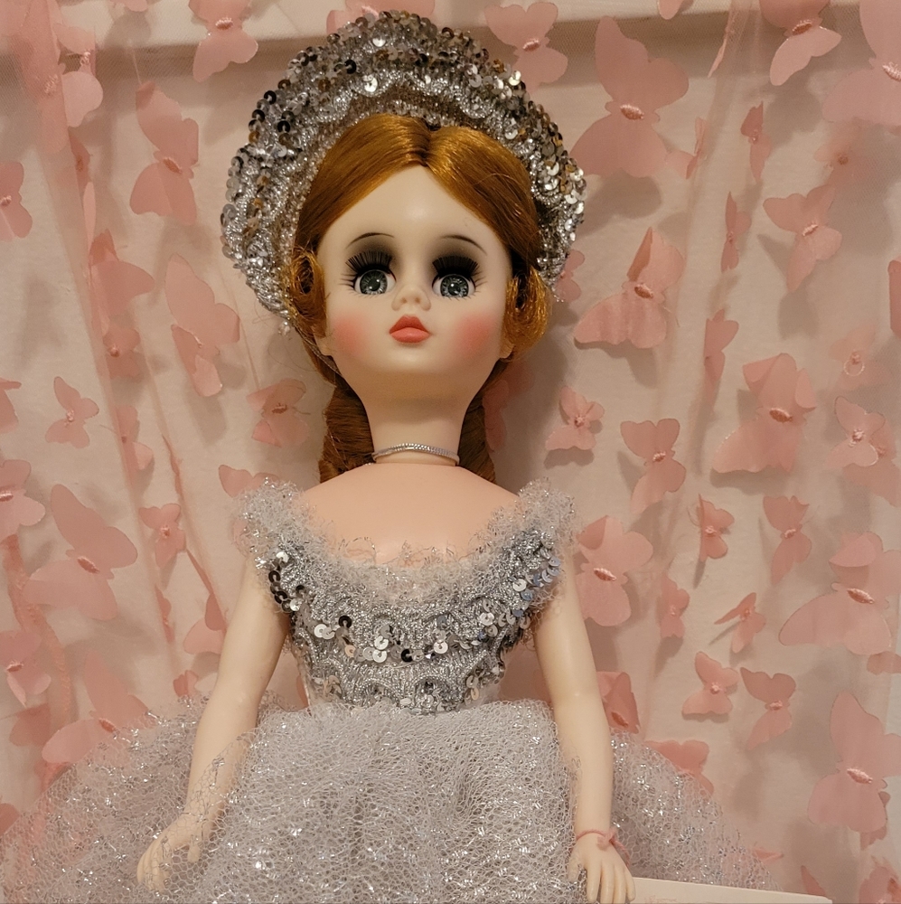 Vintage 1960 Madame Alexander 17" Elise Ballerina